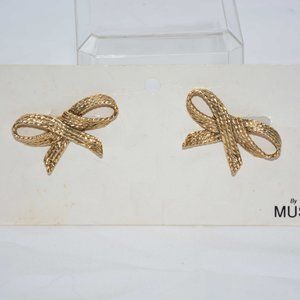 Ear Ring - Gold Plated Bows - clip on